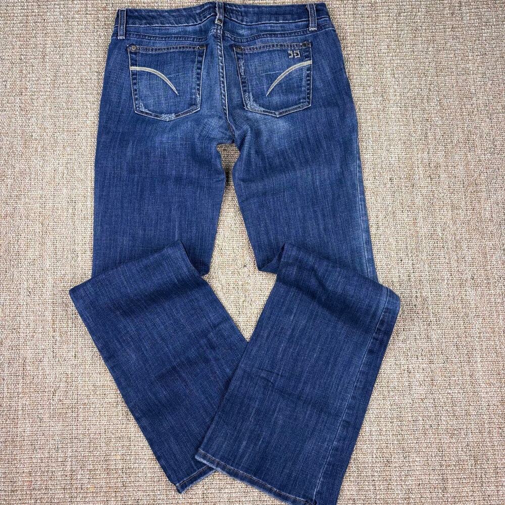 👖 Joe's Jeans Low Rise Flare Denim | Size 30 | Medium Wash - Picture 6 of 10